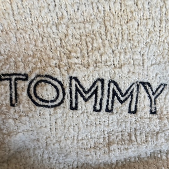 Tommy Hilfiger Cream and Black Hoodie - Picture 2 of 3